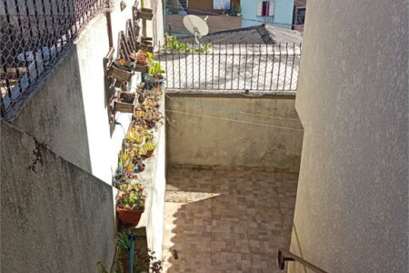 Sobrado à venda com 2 quartos em Jardim Monte Alegre, São Paulo, SP