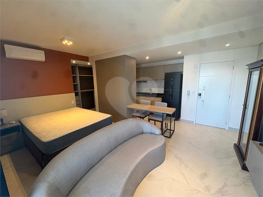 Apartamento para alugar com 1 suíte em Parque Campolim, Sorocaba, SP