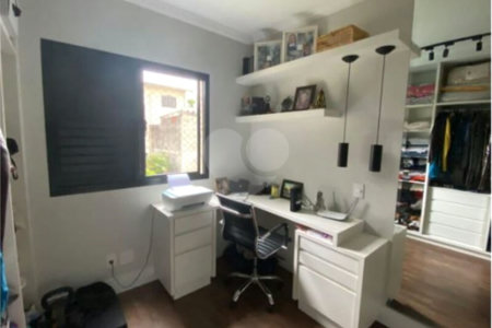 Apartamento à venda com 3 quartos, sendo 1 suíte,  em Vila Regente Feijó, São Paulo, SP