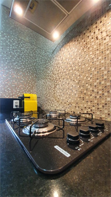 Apartamento à venda com 2 quartos, sendo 1 suíte,  em Jardim Monte Kemel, São Paulo, SP