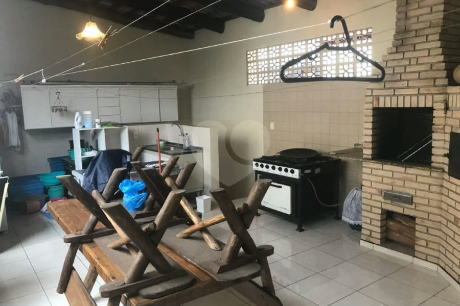 Casa à venda com 3 quartos, sendo 1 suíte, em Limão, São Paulo, SP