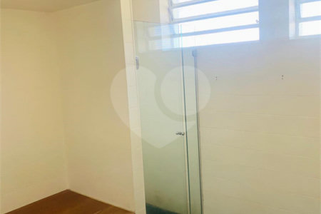 Casa de Vila à venda com 4 quartos, sendo 2 suítes, em Alto da Boa Vista, São Paulo, SP