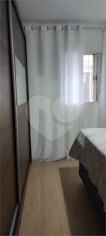 Sobrado à venda com 3 quartos em Vila Maria de Maggi, Suzano, SP