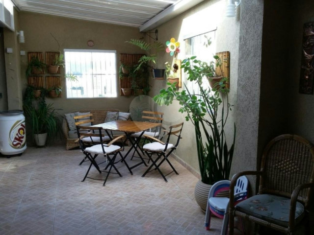 Duplex à venda com 2 suítes em Vila Romero, São Paulo, SP