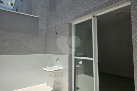 Casa à venda com 2 suítes em Jardim Pinheiros, São Paulo, SP
