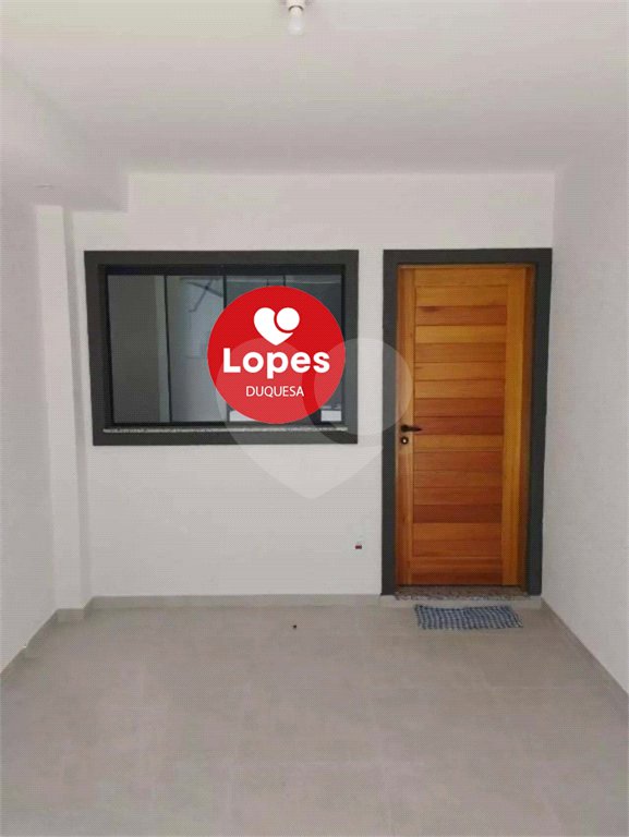 Sobrado à venda com 3 quartos, sendo 1 suíte,  em Jardim Maristela, São Paulo, SP