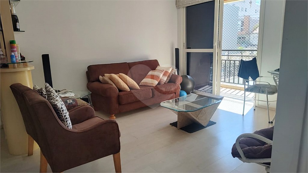 Apartamento à venda com 3 quartos, sendo 1 suíte, em Vila Augusta, Guarulhos, SP
