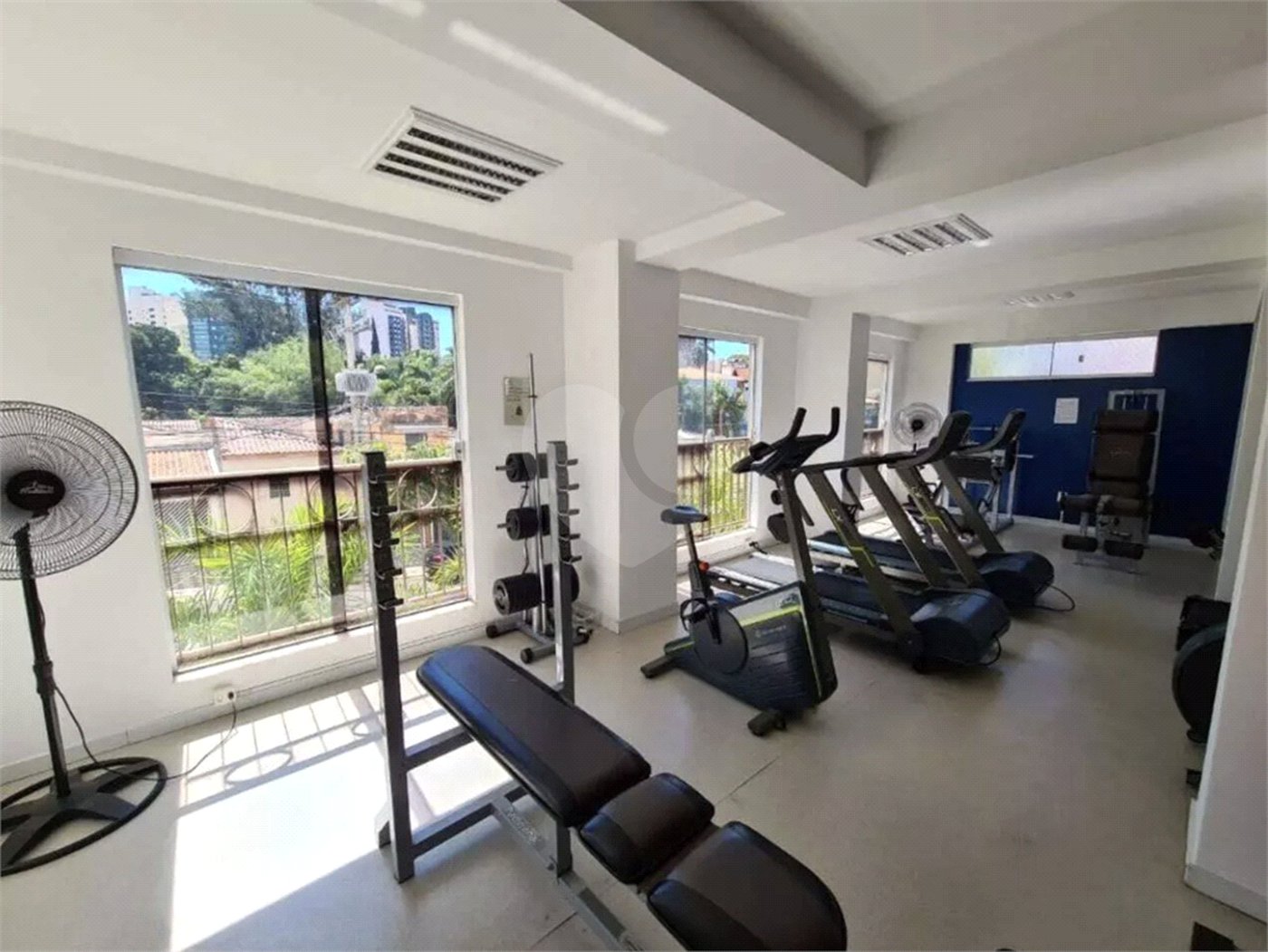 Apartamento à venda com 3 quartos, sendo 1 suíte, em Vila Leão, Sorocaba, SP