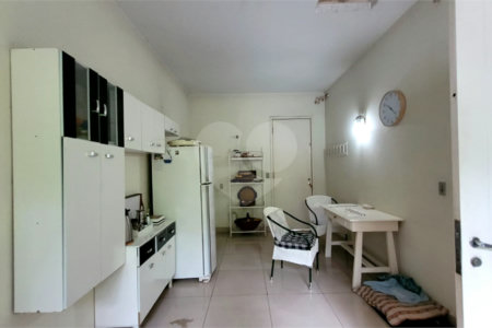 Casa à venda com 4 suítes no condomínio Chácara Flora, São Paulo - SP