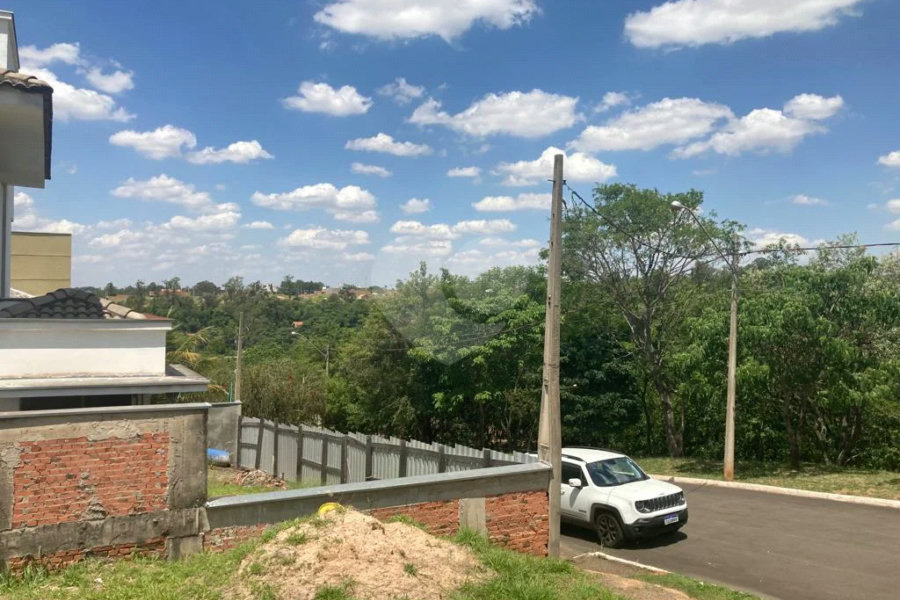 Terreno à venda no Condomínio Park Campestre I