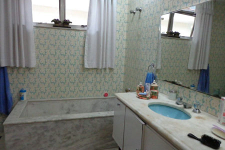 Casa à venda com 4 quartos, sendo 2 suítes, em Jardim Bonfiglioli, São Paulo, SP