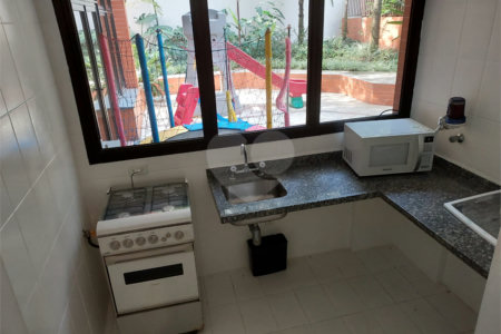 Apartamento á venda 3 dormitórios Vila Andrade, São Paulo - SP