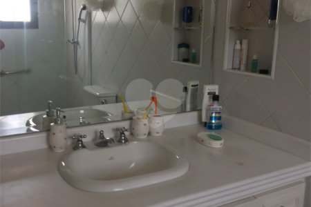 Apartamento à venda com 3 quartos, sendo 2 suítes, em Vila Suzana, São Paulo, SP