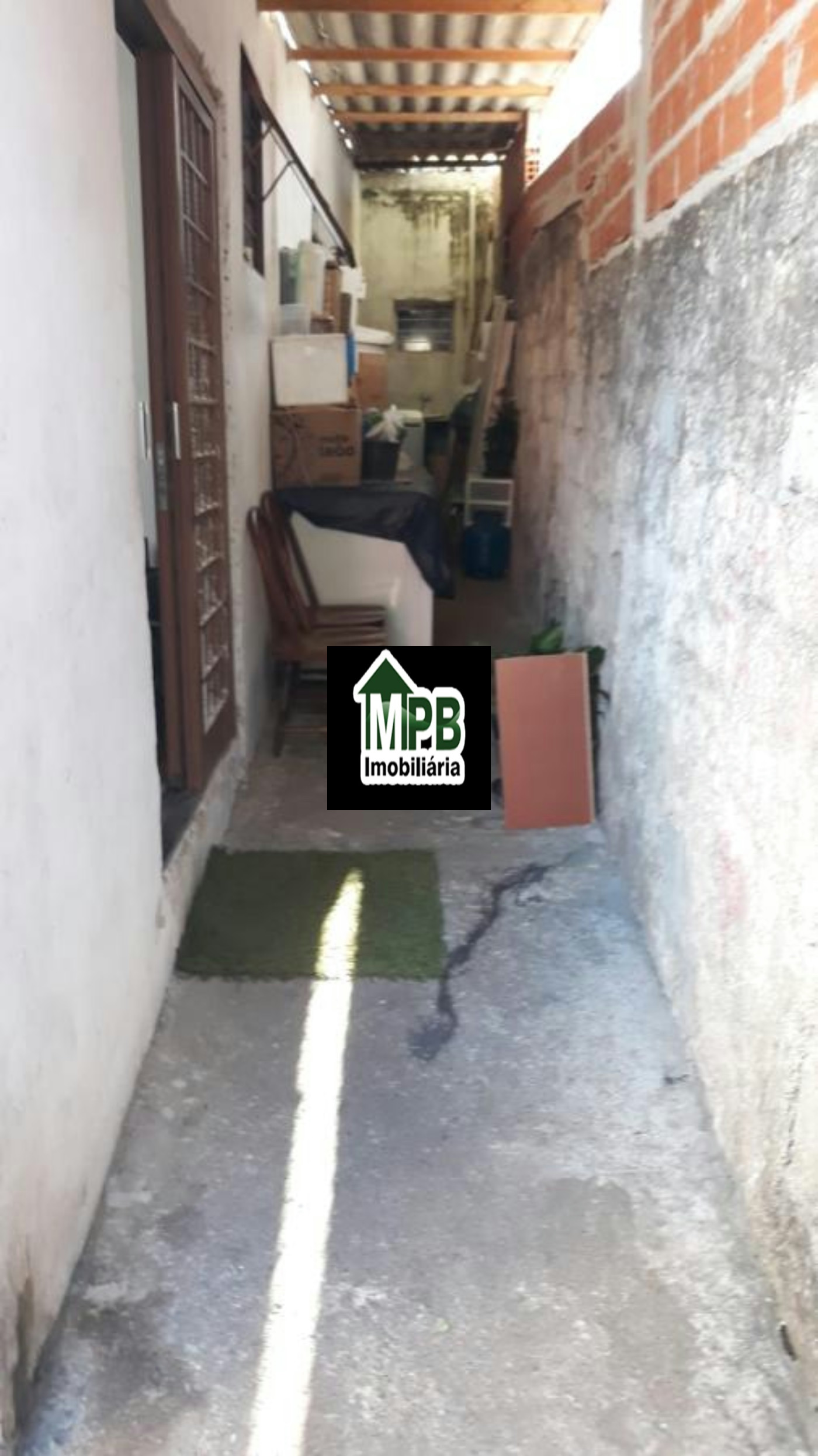 Casa à venda com 2 quartos, sendo 1 suíte, em Jardim Santo André, Sorocaba, SP