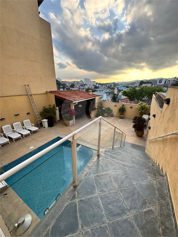 Sobrado à venda com 3 quartos, sendo 2 suítes, em Tremembé, São Paulo, SP