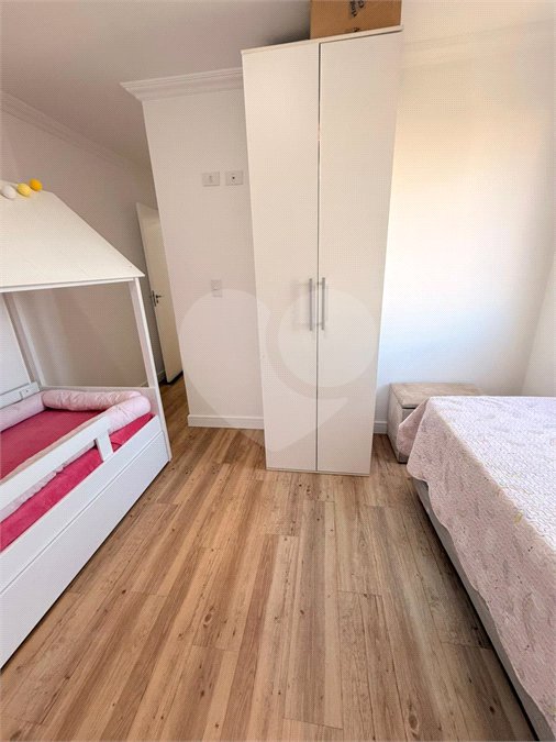 Apartamento à venda com 3 quartos, sendo 1 suíte,  em Parque Santana, Mogi das Cruzes, SP