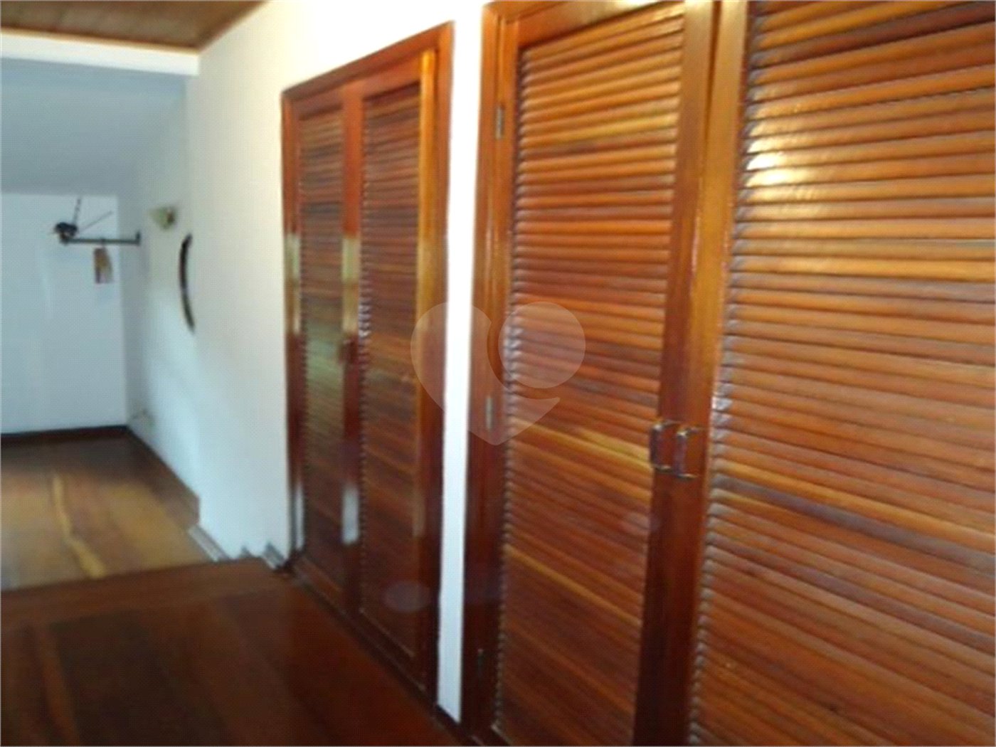 Sobrado à venda ou para alugar com 2 suítes em Paraisópolis, São Paulo, SP