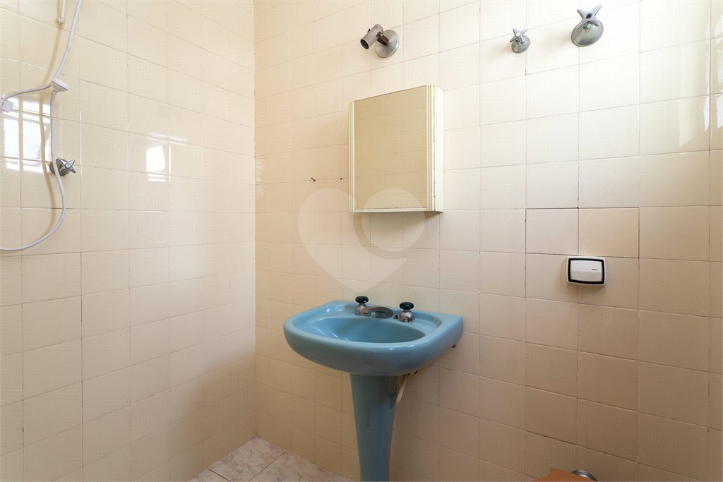 Casa à venda com 4 quartos, sendo 3 suítes, em Vila Mariana, São Paulo, SP