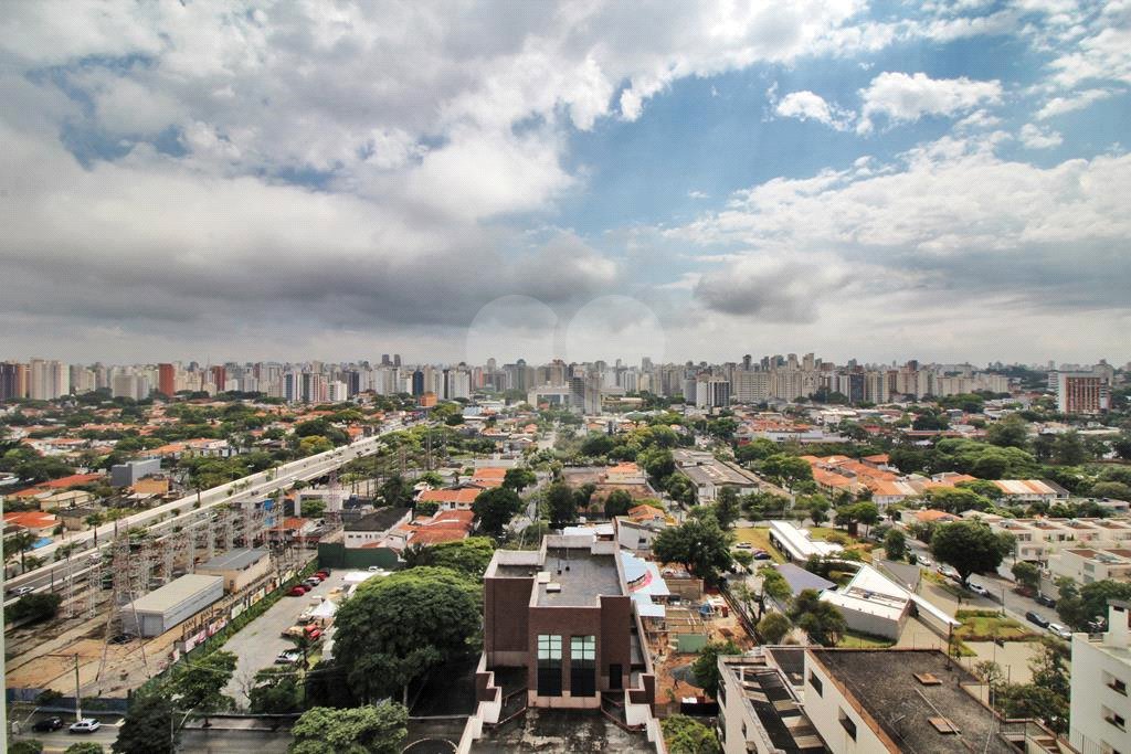Cobertura à venda ou para alugar com 4 suítes em Campo Belo, São Paulo, SP