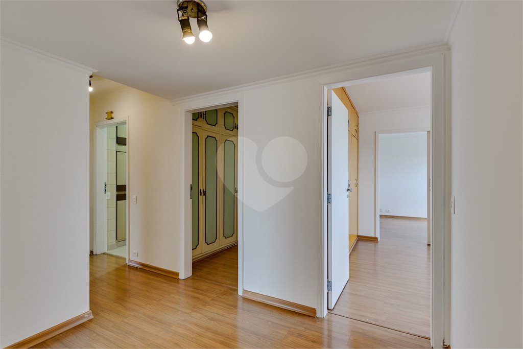 Apartamento à venda com 4 suítes em Campo Belo, São Paulo, SP