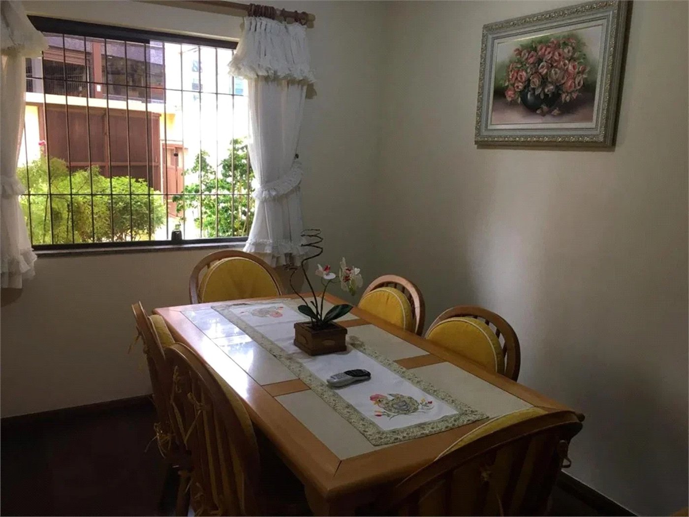 Casa à venda com 4 quartos, sendo 2 suítes, em Vila Suzana, São Paulo, SP