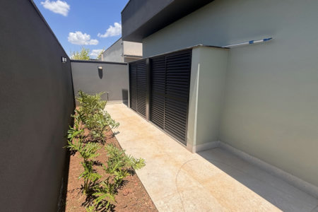 Casa à venda com 3 suítes no condomínio Damha IV, Presidente Prudente - SP
