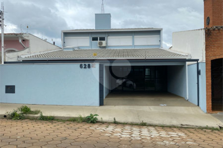 Casa à venda com 4 suítes no Centro, Itapetininga, SP
