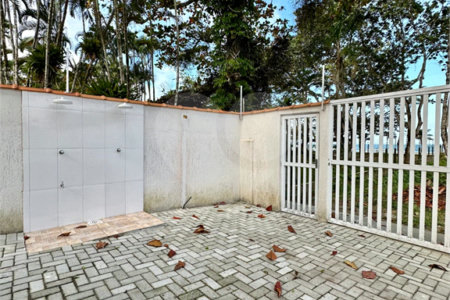 Apartamento à venda com 2 quartos em Boraceia, Bertioga, SP