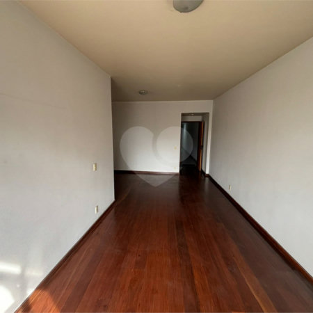 Apartamento à venda com 4 quartos, sendo 1 suíte,  em Tijuca, Rio de Janeiro, RJ