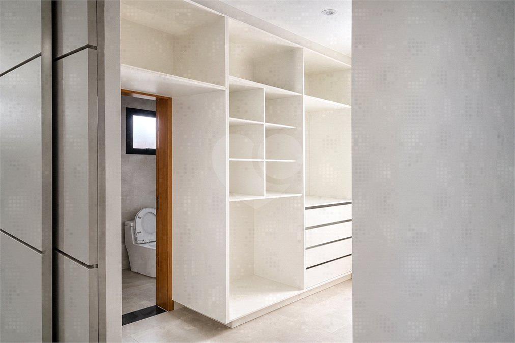 Casa à venda com 3 quartos, sendo 1 suíte, no condomínio Residencial Jardim Villa Verona, Sorocaba - SP