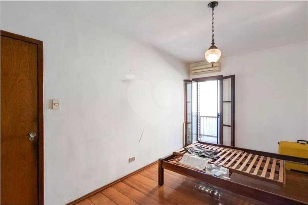 Casa à venda com 3 quartos, sendo 1 suíte,  em Jardim do Mar, São Bernardo do Campo, SP