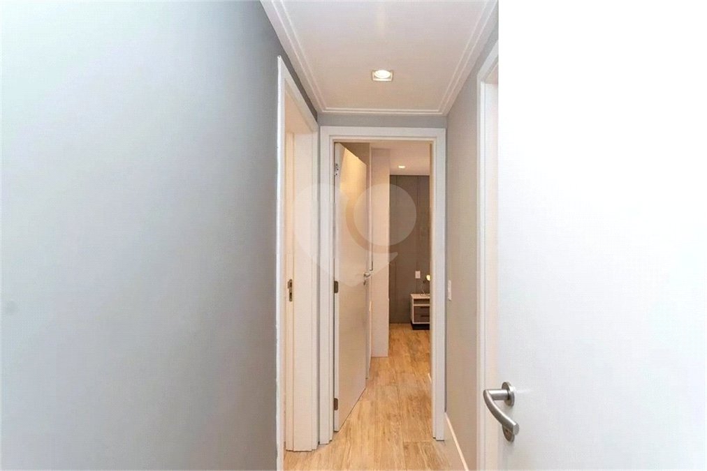 Apartamento à venda com 3 quartos, sendo 2 suítes, em Água Branca, São Paulo, SP