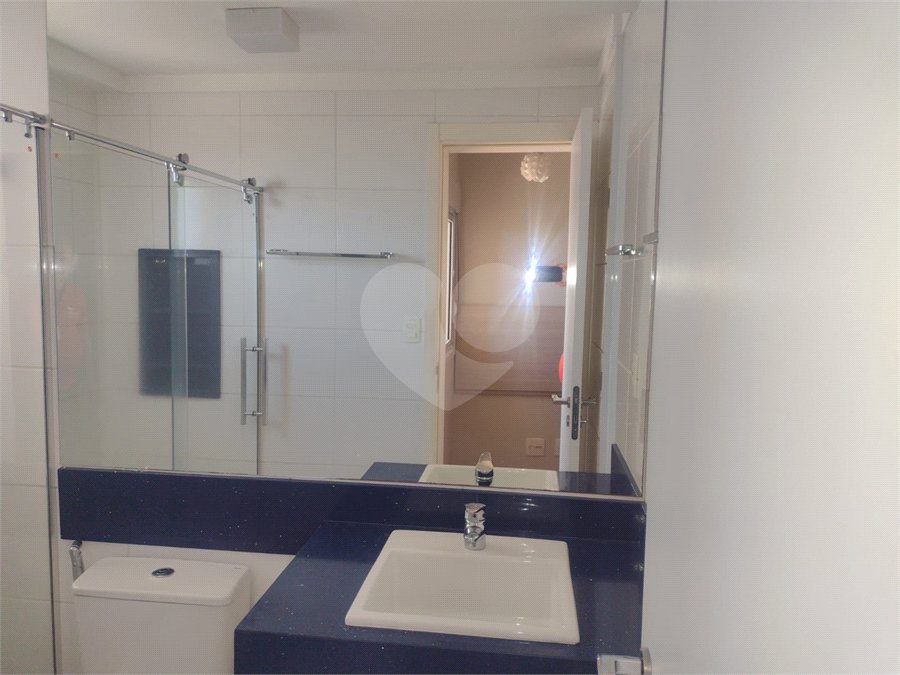Apartamento á venda no Condomínio Edifício Murano