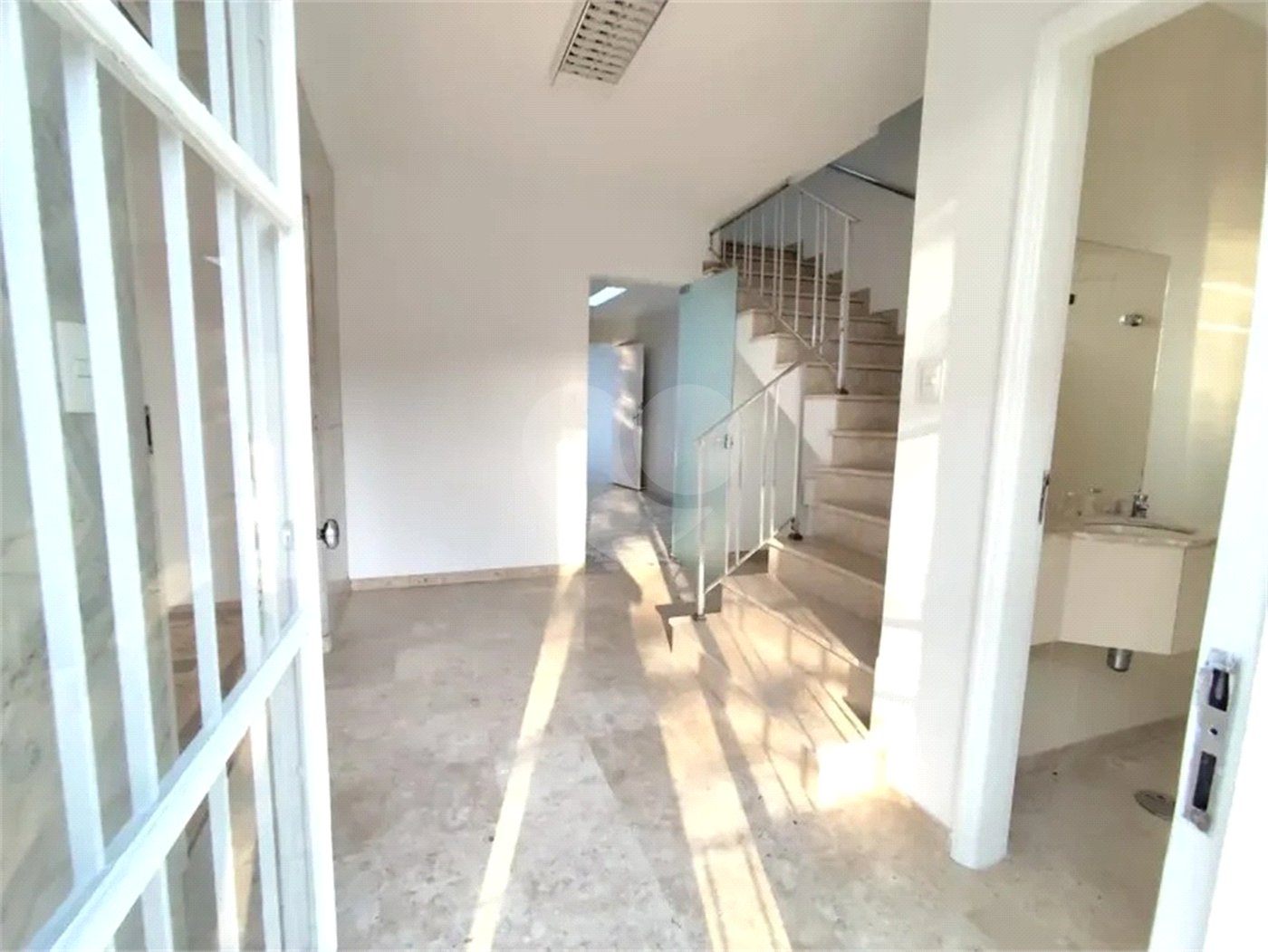 Sobrado para alugar com 3 quartos, sendo 1 suíte, em Jardim Vera Cruz, São Paulo, SP