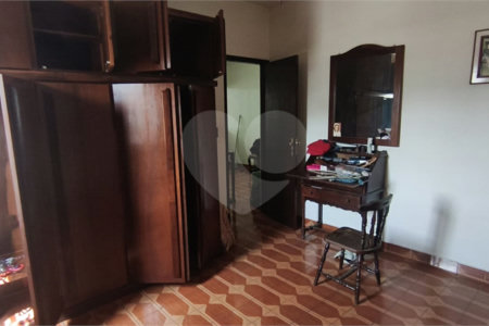 Casa para alugar com 6 quartos, sendo 2 suítes,  em Vila São João, Guarulhos, SP