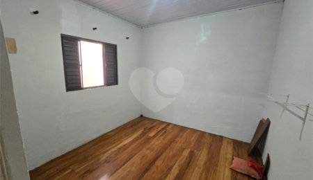 Casa à venda com 3 quartos em Jardim Itália, Itapetininga, SP
