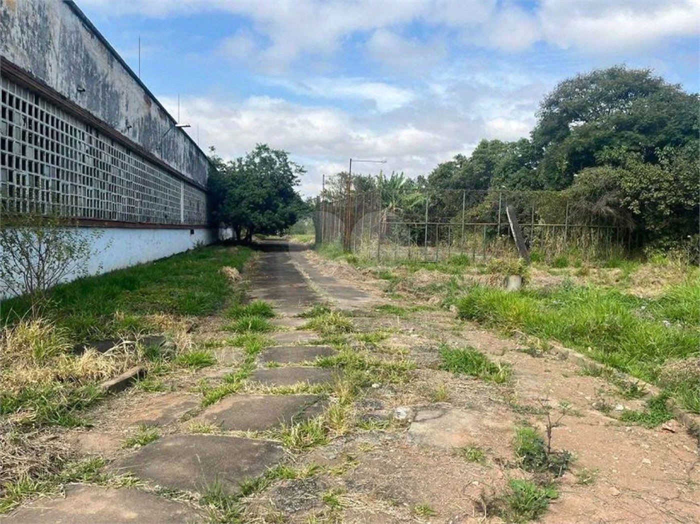 Oportunidade Única !! Terreno à venda na Anhanguera. 20 mil metros quadrados.