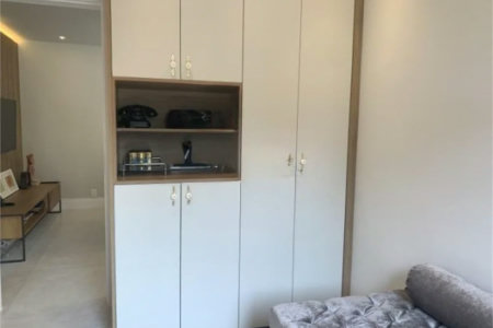 Apartamento à venda com 3 quartos, sendo 1 suíte, em Cidade São Francisco, São Paulo, SP