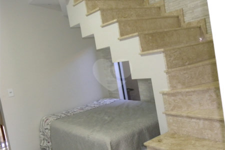 Sobrado à venda com 3 quartos, sendo 1 suíte, em João Aranha, Paulínia, SP