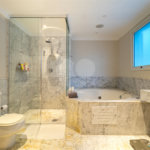 Apartamento à venda com 5 suítes em Moema, São Paulo, SP