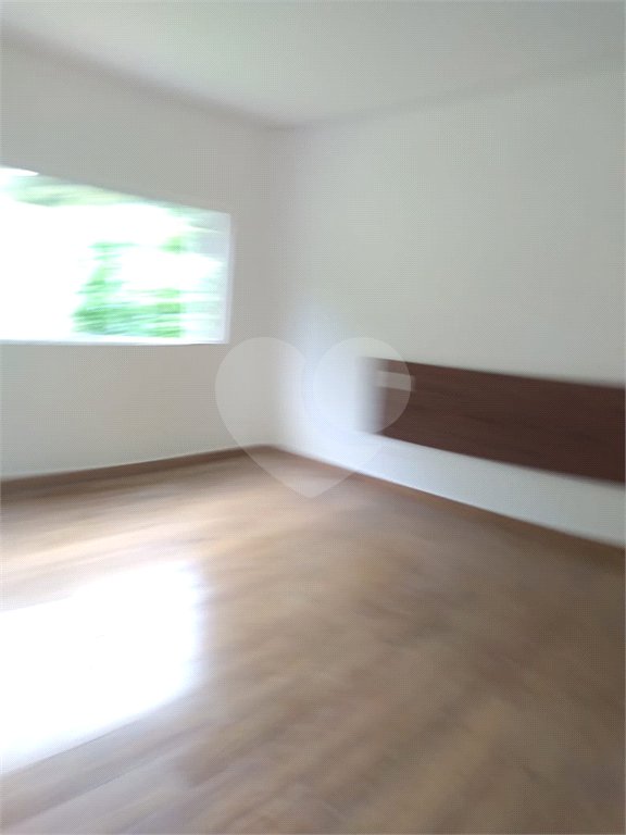 Casa à venda com 4 suítes no condomínio Saint Thomás Rua Uruana,9, Carapicuíba - SP