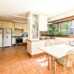 Casa à venda com 4 quartos, sendo 2 suítes, em Jardim Cordeiro, São Paulo, SP