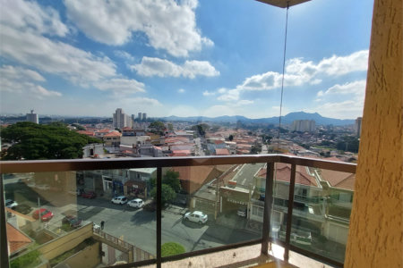 Apartamento à venda com 3 quartos, sendo 1 suíte, em Parque São Domingos, São Paulo, SP
