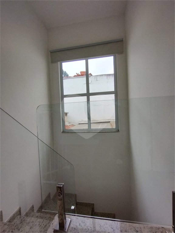 Sobrado à venda com 3 quartos, sendo 1 suíte, em Horto, São Paulo, SP