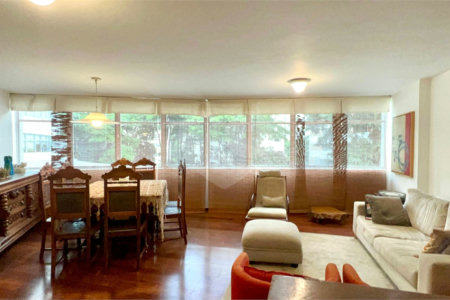 Apartamento à venda com 3 quartos, sendo 1 suíte, em Jardim Paulistano, São Paulo, SP