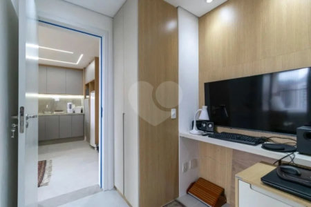 Apartamento à venda com 2 quartos em Indianópolis, São Paulo, SP