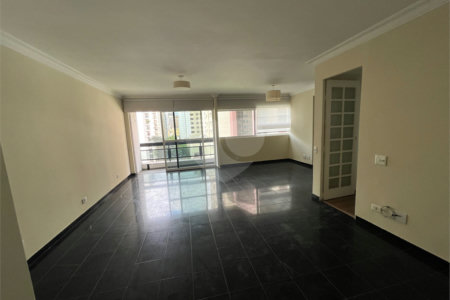Apartamento à venda ou para alugar com 2 quartos, sendo 1 suíte,  em Itaim Bibi, São Paulo, SP
