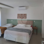 Terreno em condomínio à venda com 5 quartos, sendo 4 suítes, em Caravelas, Armação dos Búzios, RJ