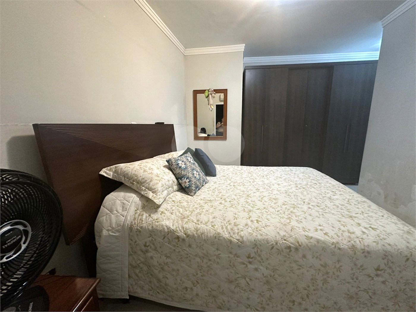 Casa à venda ou para alugar com 3 quartos, sendo 1 suíte,  em Jardim Vivan, São Paulo, SP