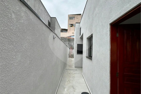 Casa à venda com 2 quartos, sendo 1 suíte,  em Vila Nova Cintra, Mogi das Cruzes, SP